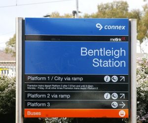 All aboard for Bentleigh Station project